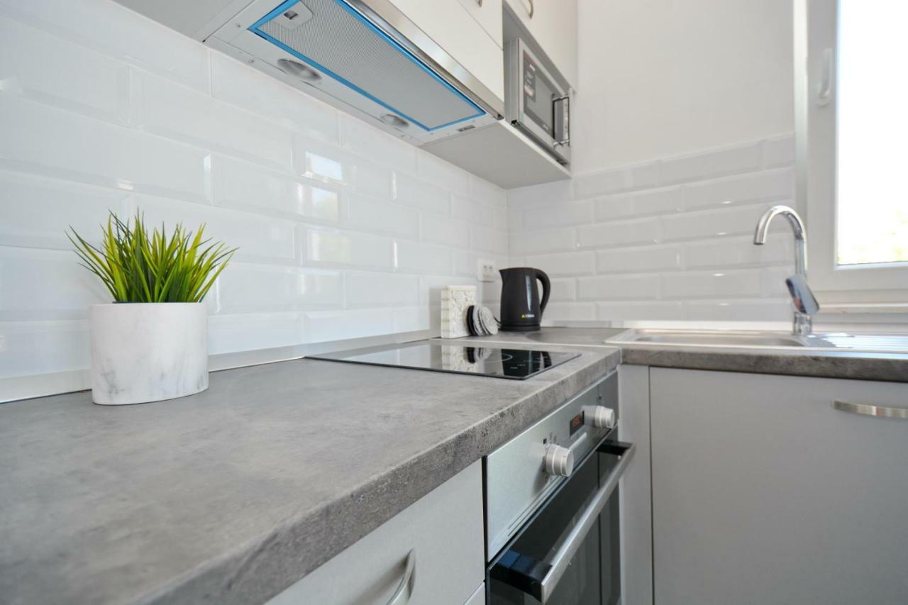 נין Apartments Piazza מראה חיצוני תמונה