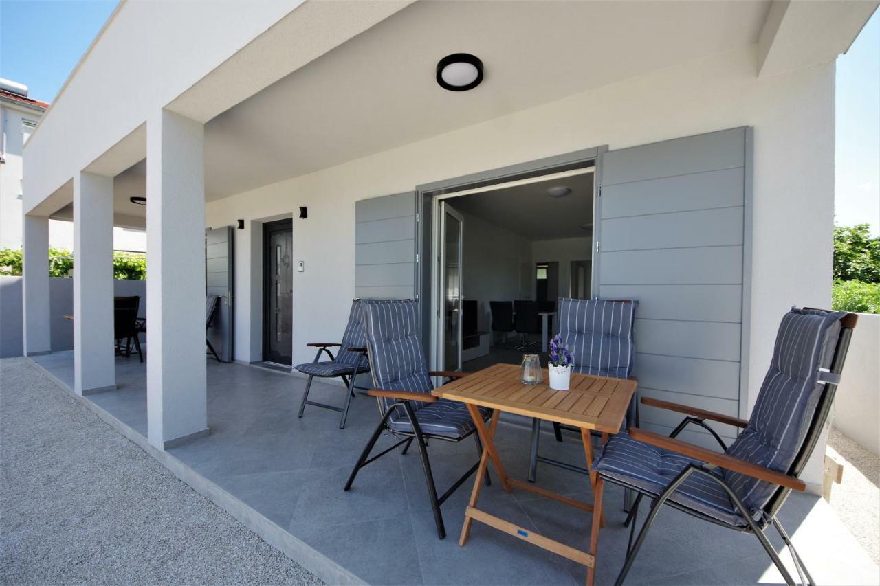 נין Apartments Piazza מראה חיצוני תמונה
