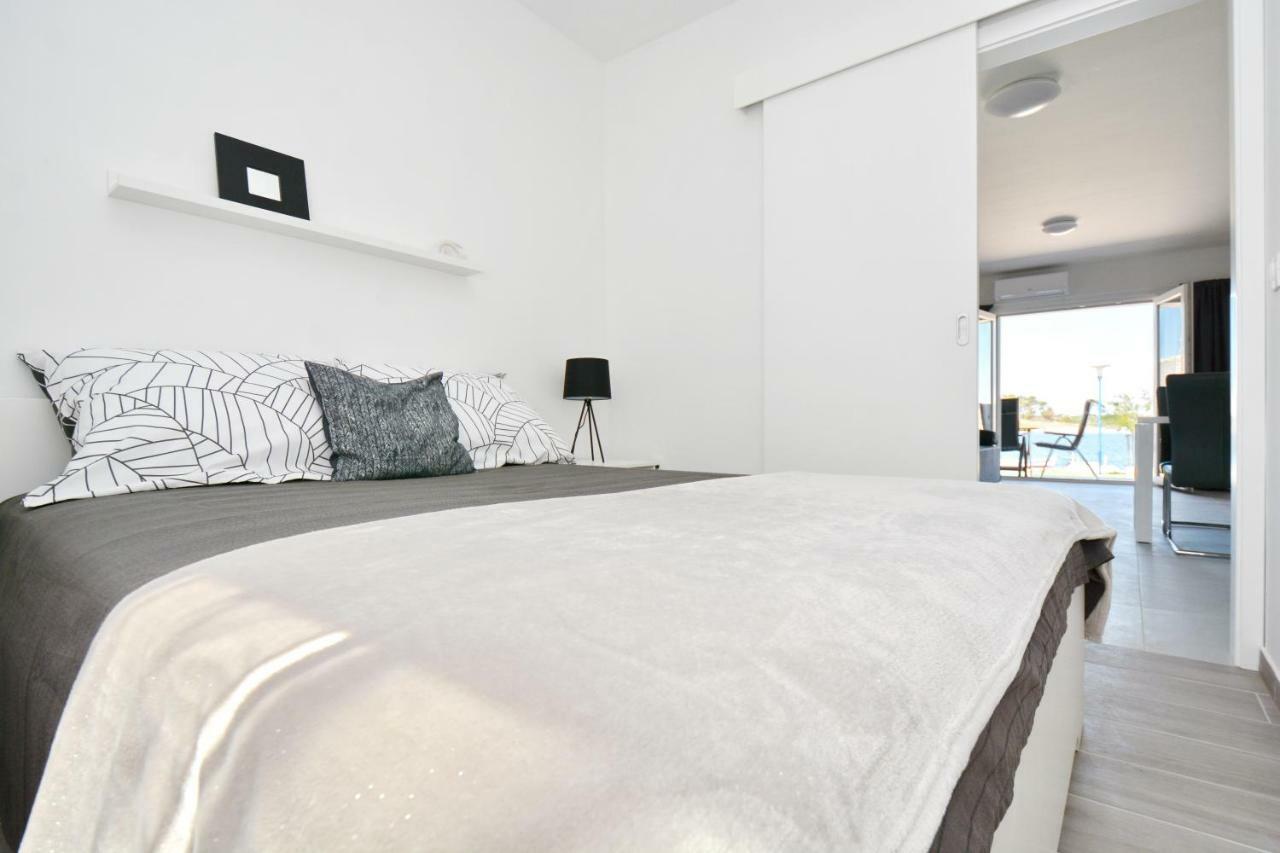 נין Apartments Piazza מראה חיצוני תמונה