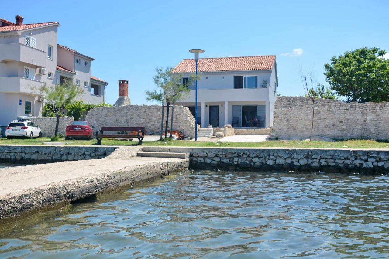 נין Apartments Piazza מראה חיצוני תמונה